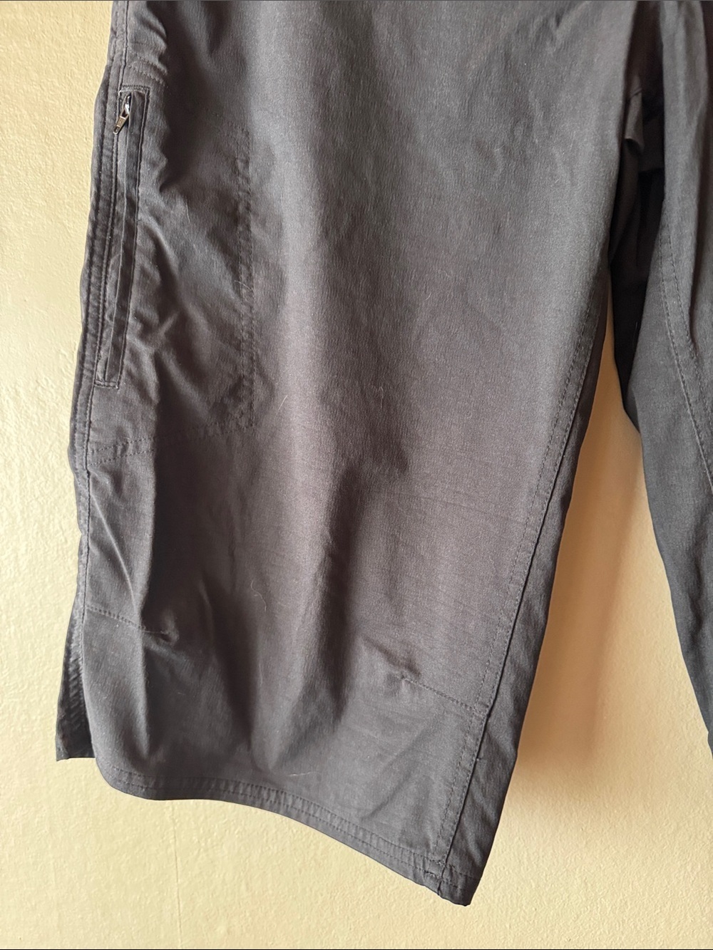 MEC Shorts - Picture 3 of 11